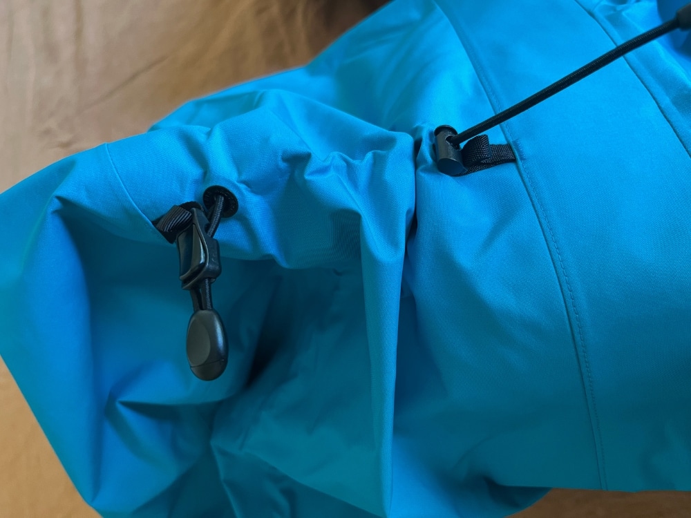 Beta AR additional hood drawcord