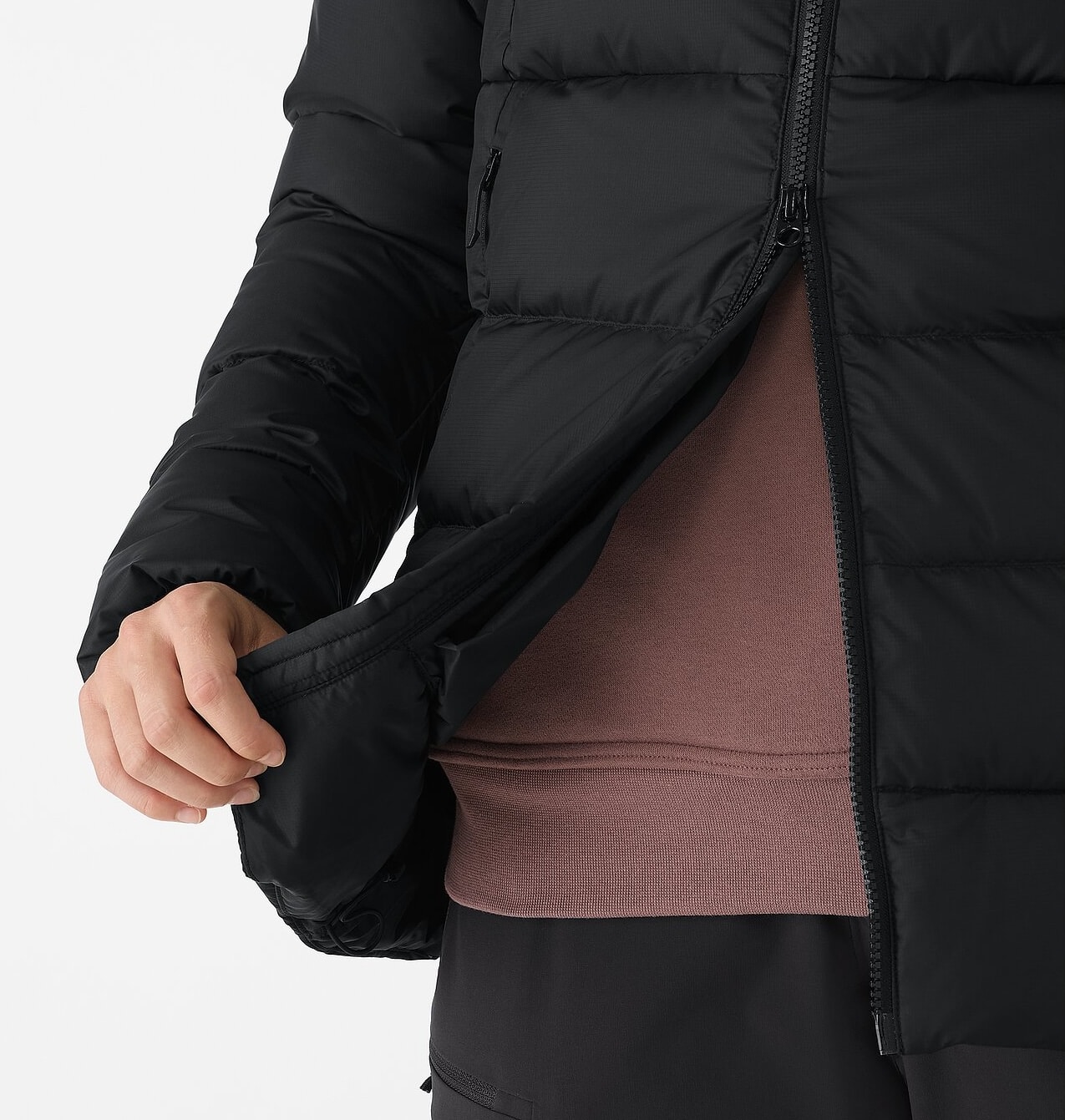 Thorium-Hoody-Black-Women-Two-Way-Zipper Arc'teryx men's Thorium Hoody with two-way zipper