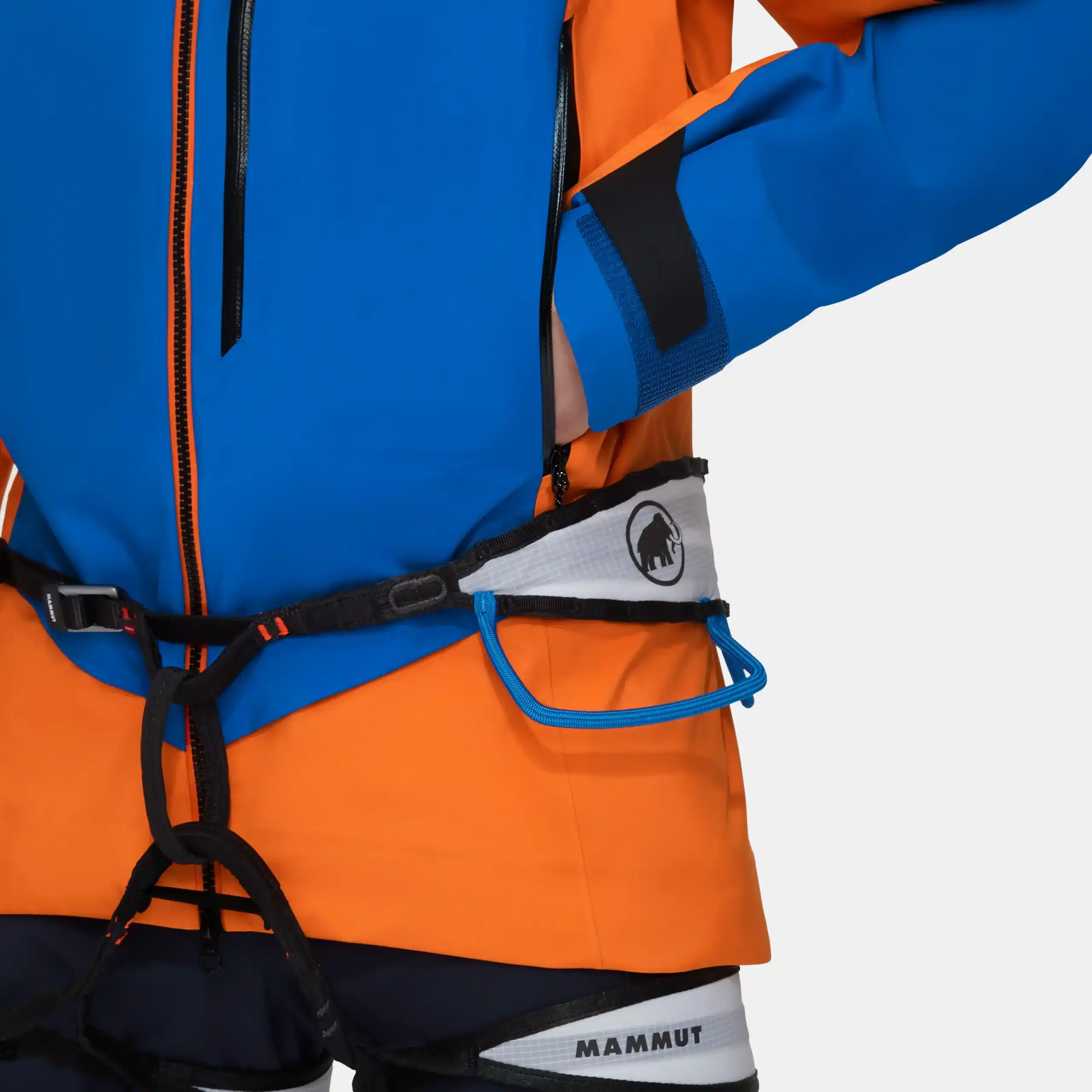 Mammut Nordwand Pro HS harness compatible pockes