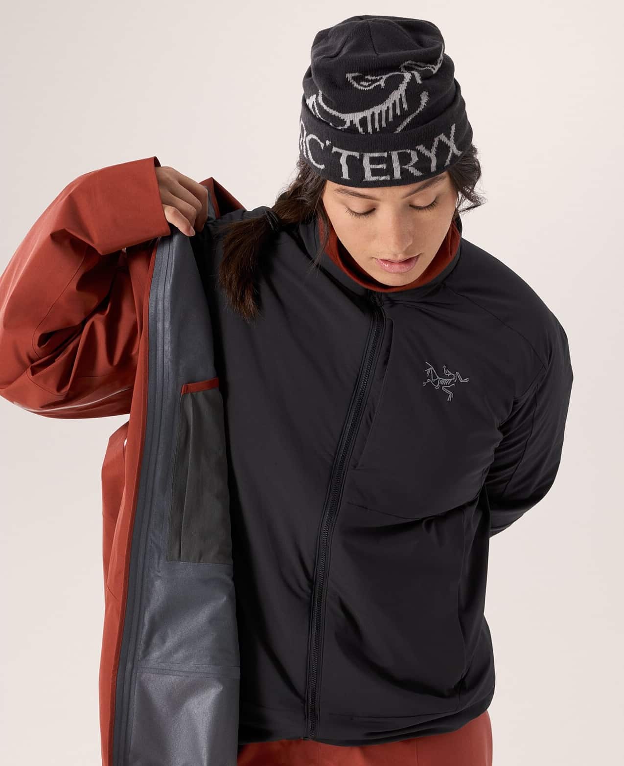 Arc'teryx Allium Insulated Jacket in black, women's