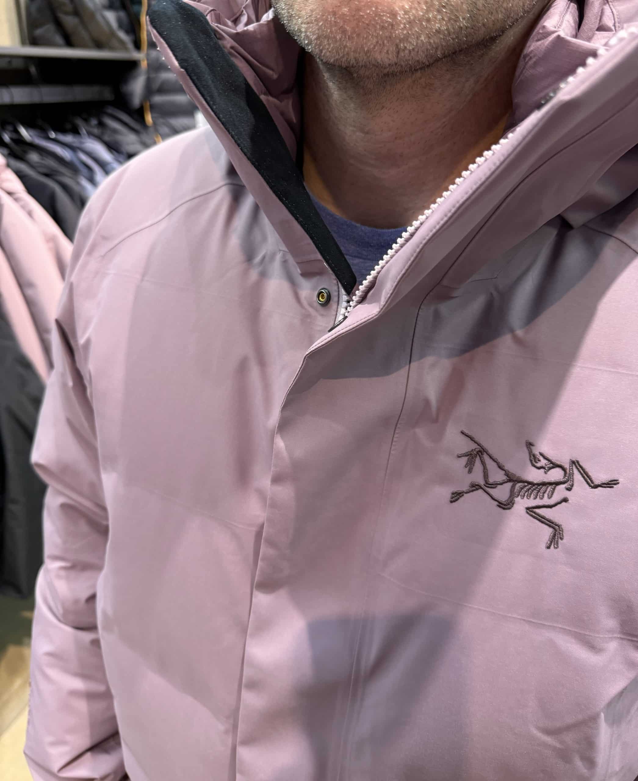 Storm flap along the front zipper of the Fissile SV Down Jacket
