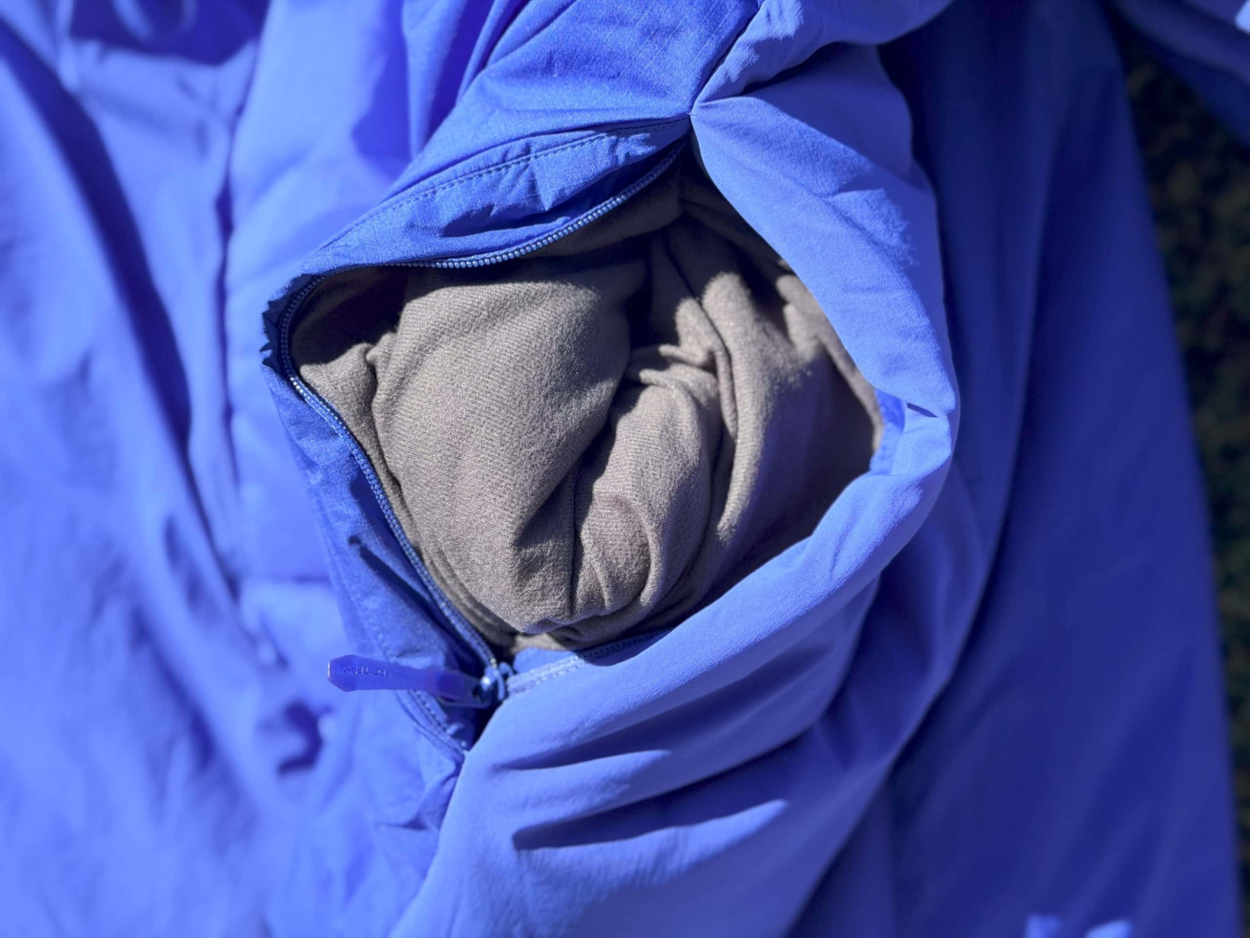 The fleece-lined pocket on the Arc'teryx Atom SV jacket.